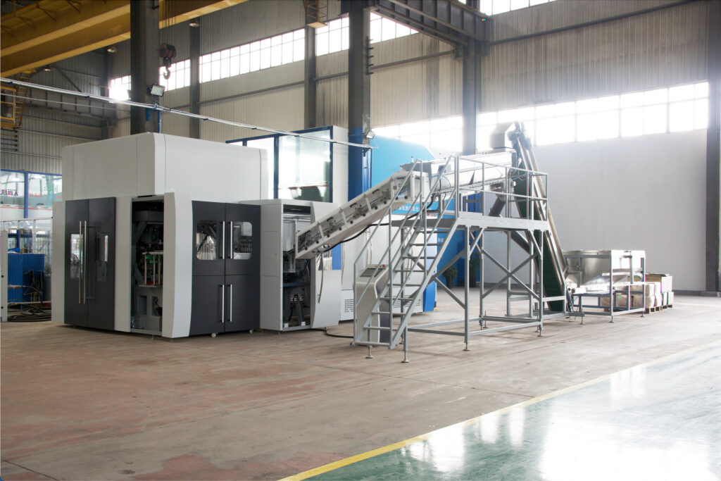 bottle blowing molding machine
